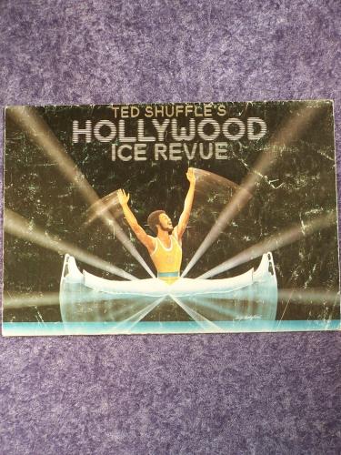 Hollywood Ice Revue